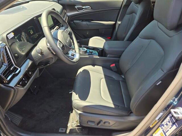 new 2025 Kia Sportage Hybrid car, priced at $33,990