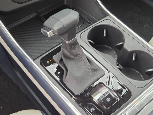 new 2026 Kia Carnival car, priced at $52,165