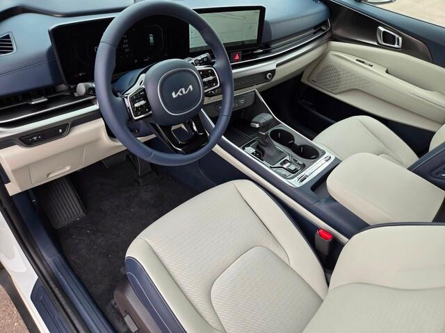 new 2026 Kia Carnival car, priced at $52,165