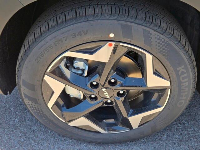 new 2025 Kia Seltos car, priced at $28,725