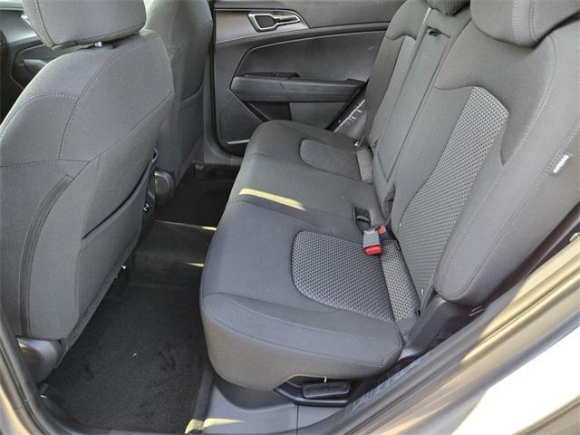 new 2026 Kia Sportage Hybrid car, priced at $31,865