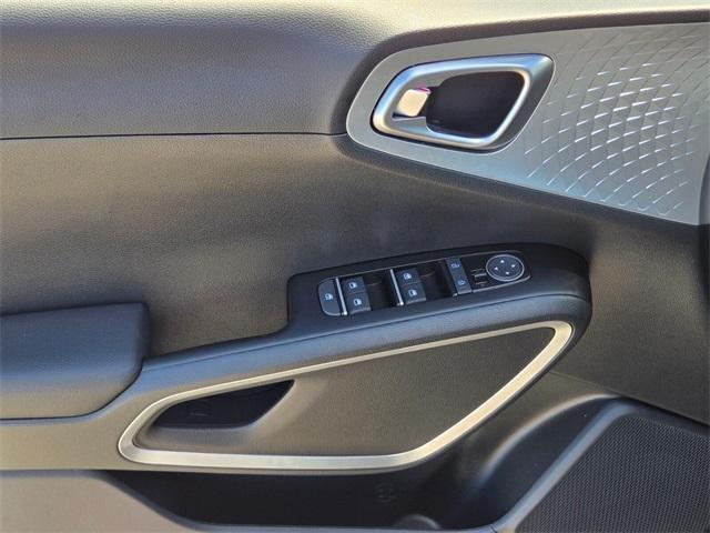 new 2025 Kia Soul car, priced at $24,560
