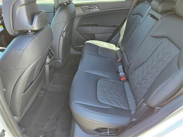 new 2025 Kia Sportage Plug-In Hybrid car, priced at $44,505