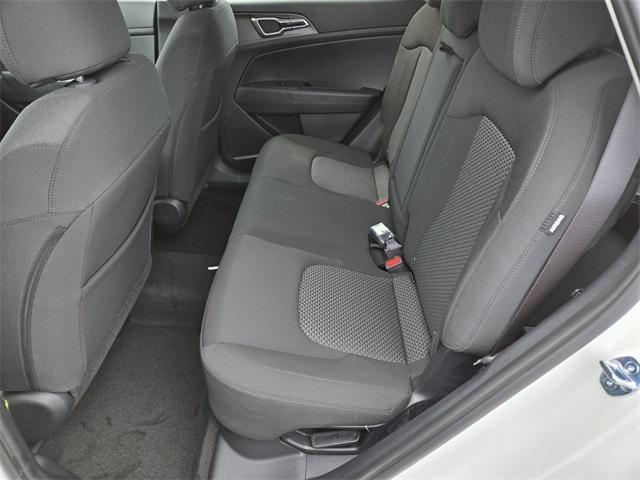 new 2025 Kia Sportage Hybrid car, priced at $31,285