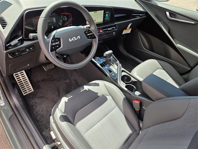 new 2025 Kia Niro car, priced at $33,660