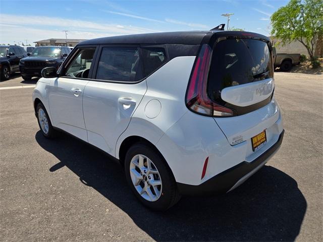 new 2025 Kia Soul car, priced at $25,035