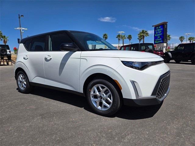 new 2025 Kia Soul car, priced at $24,525