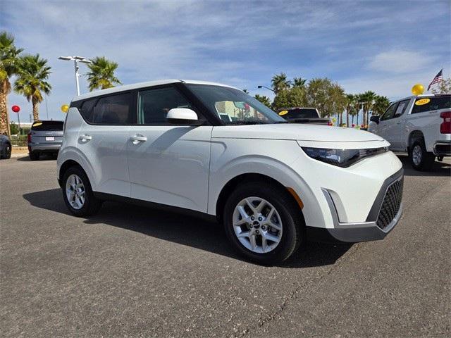 new 2025 Kia Soul car, priced at $22,485