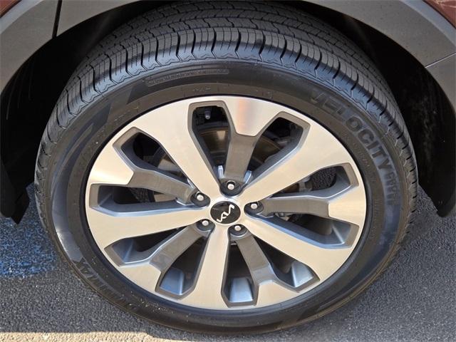 used 2022 Kia Telluride car, priced at $32,505