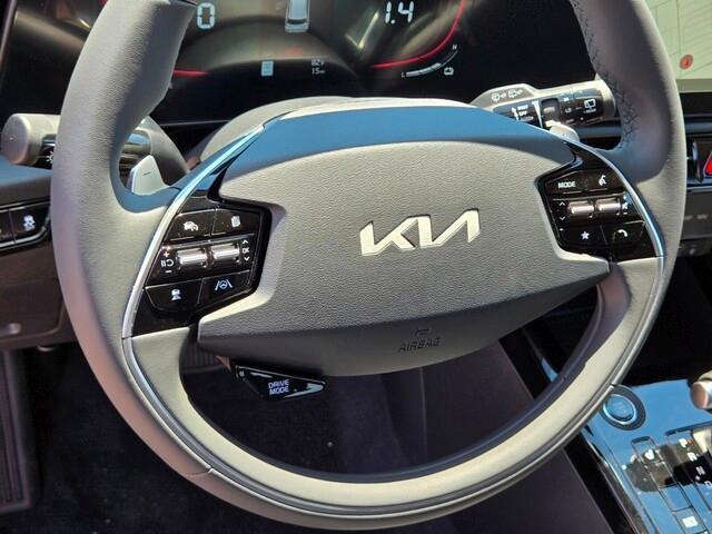 new 2025 Kia Niro car, priced at $31,360