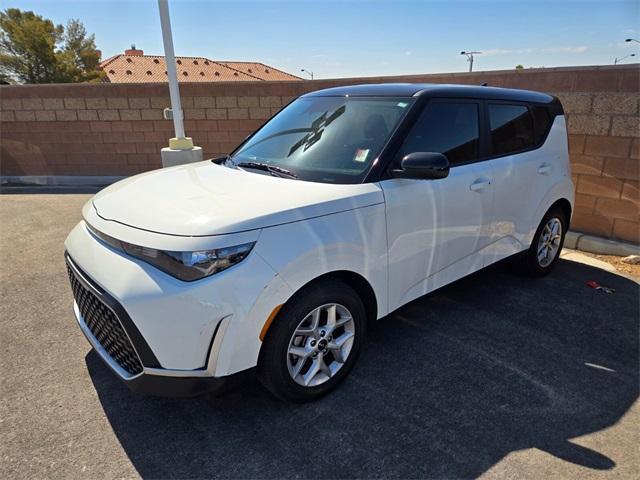 used 2023 Kia Soul car, priced at $20,988