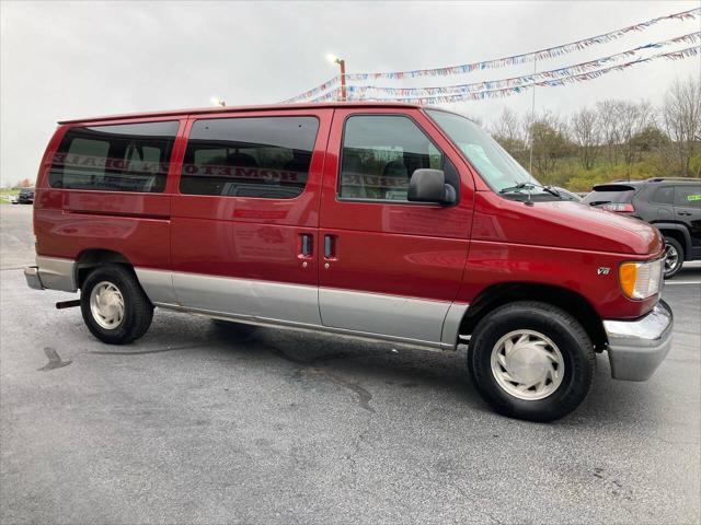 used 2000 Ford E150 car, priced at $8,995