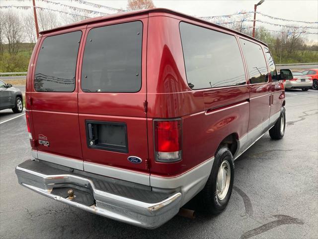 used 2000 Ford E150 car, priced at $8,995