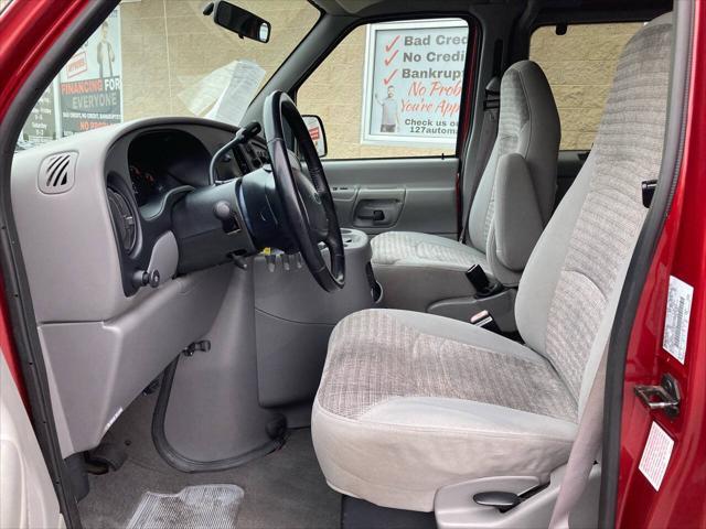 used 2000 Ford E150 car, priced at $8,995