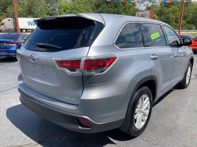 used 2014 Toyota Highlander car, priced at $15,495