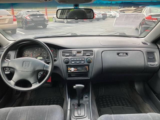 used 2000 Honda Accord car, priced at $4,995