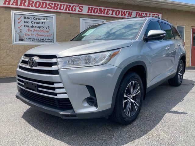 used 2019 Toyota Highlander car, priced at $21,995