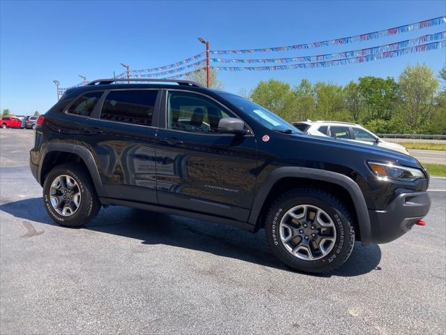 used 2019 Jeep Cherokee car, priced at $25,995