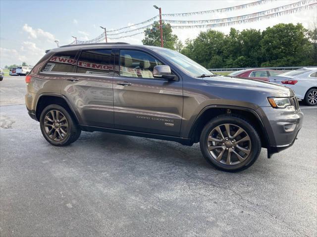 used 2016 Jeep Grand Cherokee car, priced at $14,995