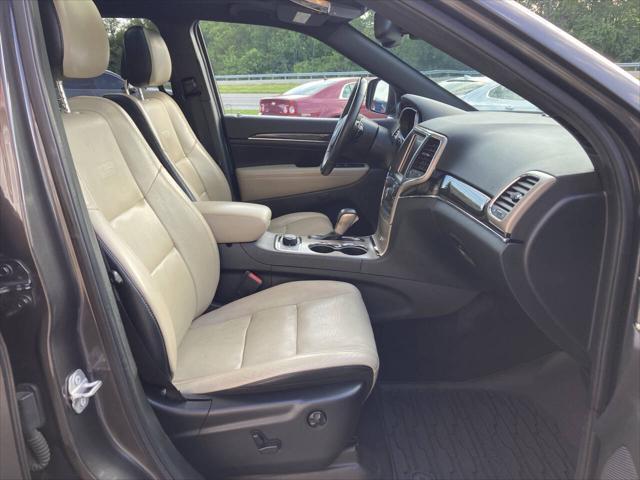 used 2016 Jeep Grand Cherokee car, priced at $14,995