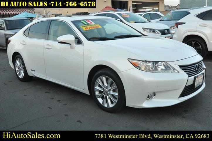 used 2013 Lexus ES 300h car, priced at $12,998