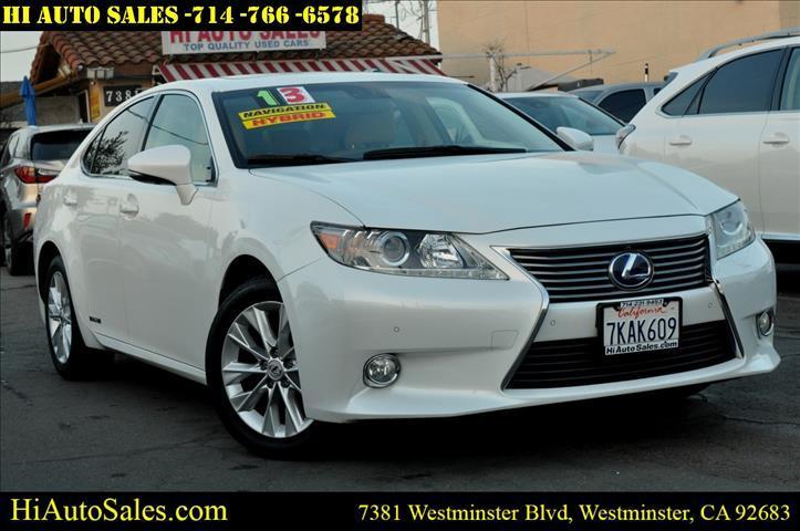 used 2013 Lexus ES 300h car, priced at $12,998