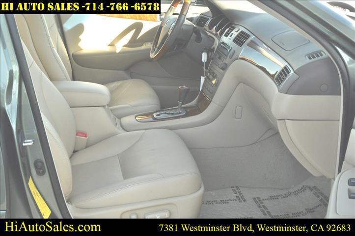 used 2005 Lexus ES 330 car, priced at $8,750