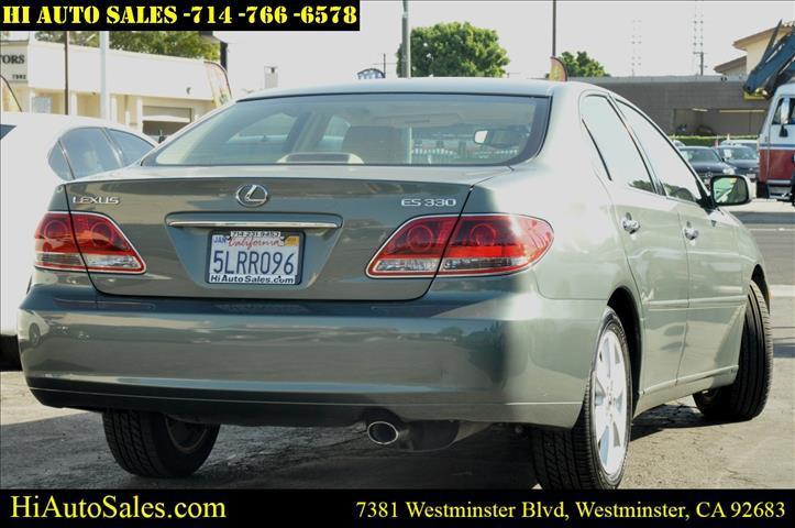 used 2005 Lexus ES 330 car, priced at $8,750