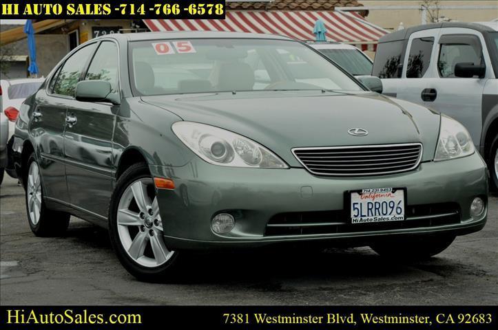 used 2005 Lexus ES 330 car, priced at $8,750