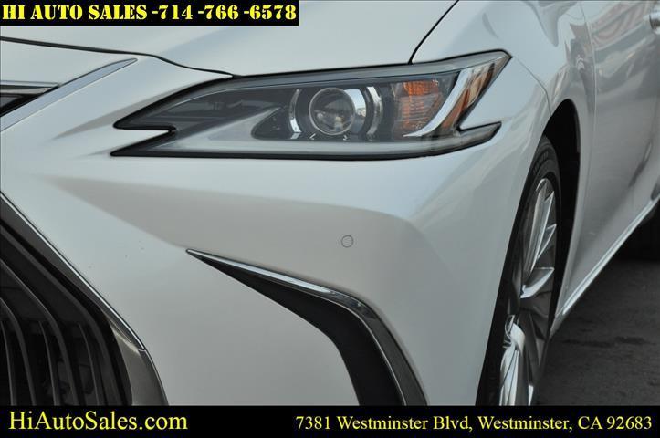 used 2020 Lexus ES 350 car, priced at $31,998