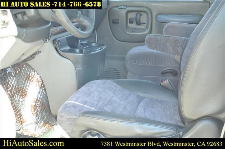 used 2000 Chevrolet Express 1500 car, priced at $3,995