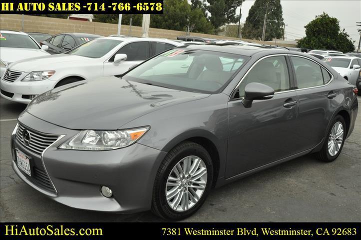 used 2013 Lexus ES 350 car, priced at $15,998