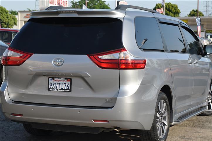 used 2018 Toyota Sienna car, priced at $30,998