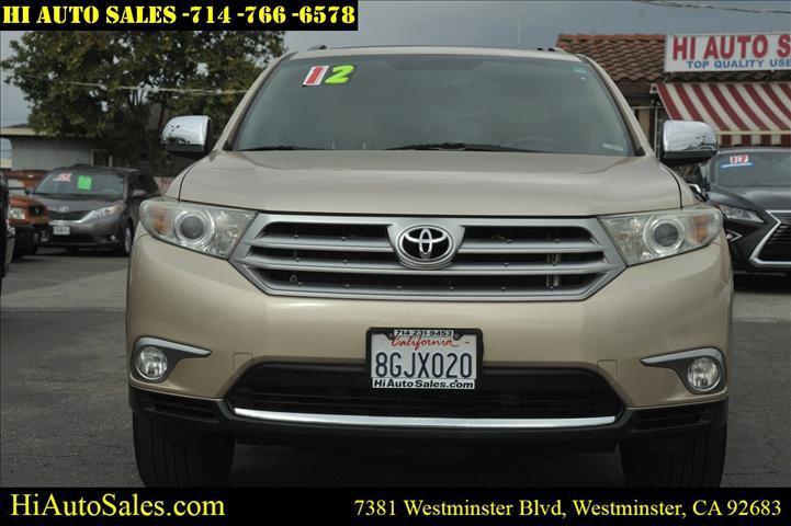 used 2012 Toyota Highlander car, priced at $13,498