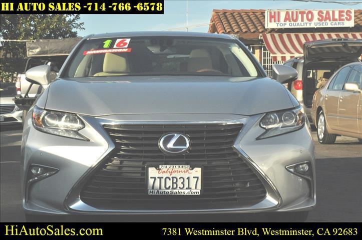 used 2016 Lexus ES 300h car, priced at $18,998