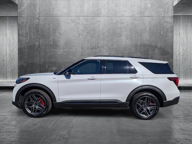 used 2025 Ford Explorer car, priced at $46,998