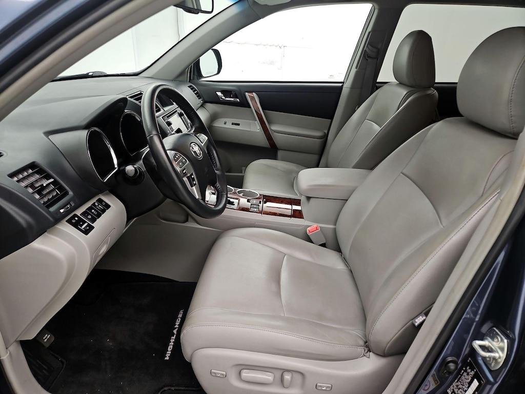 used 2013 Toyota Highlander car, priced at $19,998