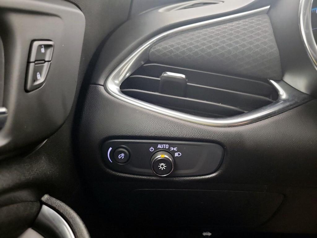 used 2021 Chevrolet Malibu car, priced at $18,998