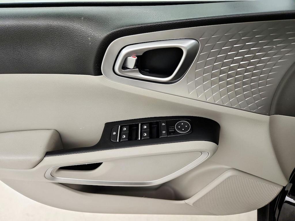 used 2022 Kia Soul car, priced at $17,998