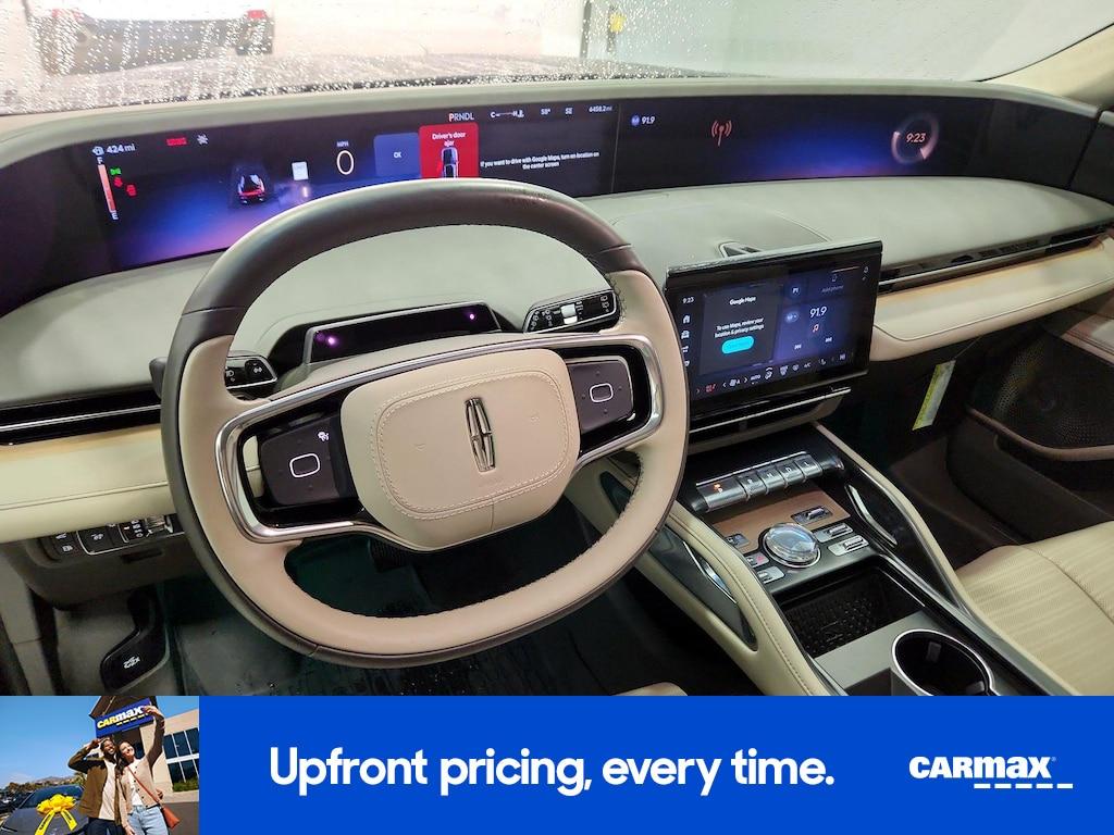 used 2024 Lincoln Nautilus car, priced at $52,998