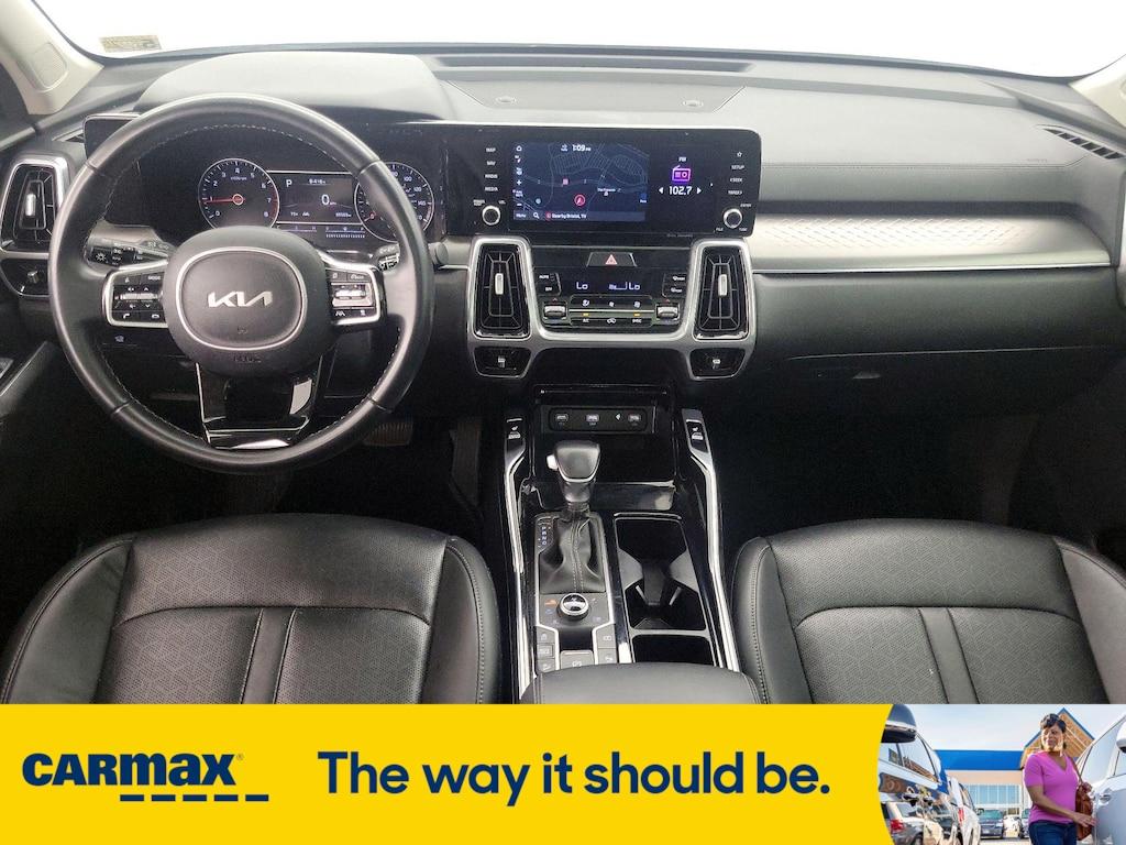 used 2022 Kia Sorento car, priced at $30,998