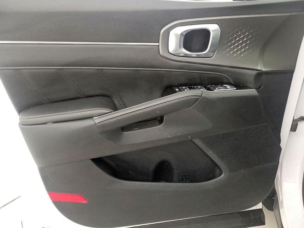 used 2022 Kia Sorento car, priced at $30,998