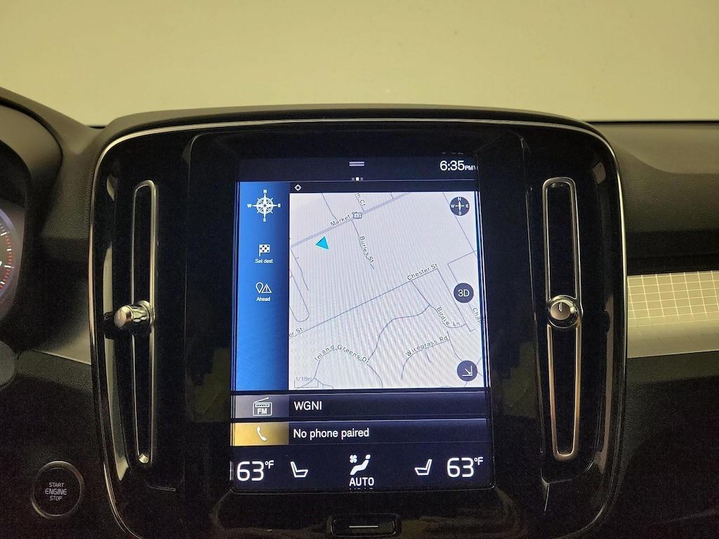 used 2022 Volvo XC40 car, priced at $25,998