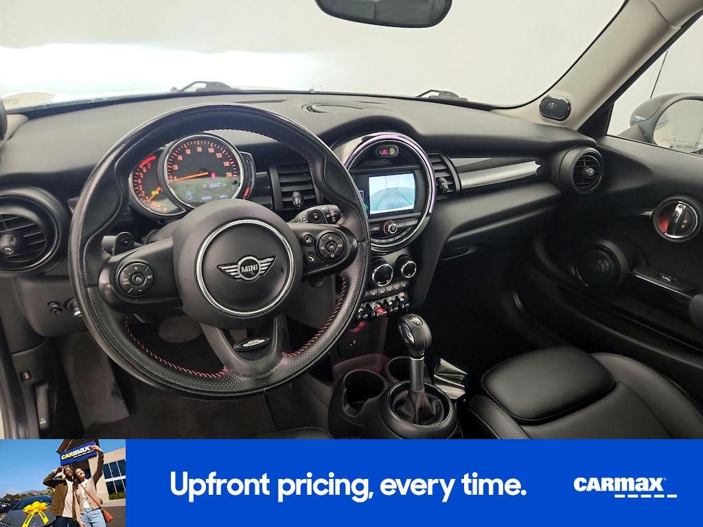 used 2019 MINI Hardtop car, priced at $18,998