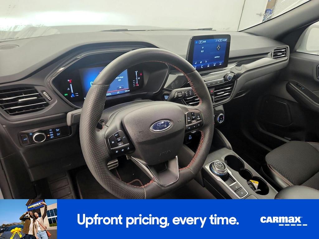 used 2023 Ford Escape car, priced at $22,998