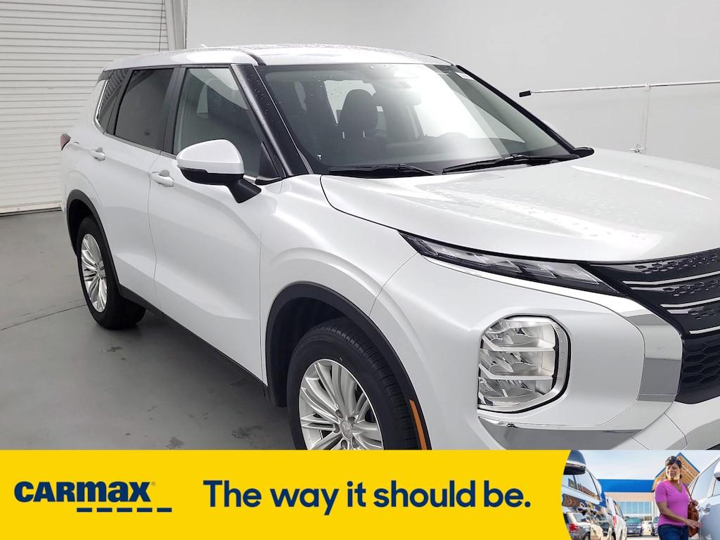 used 2023 Mitsubishi Outlander car, priced at $25,998