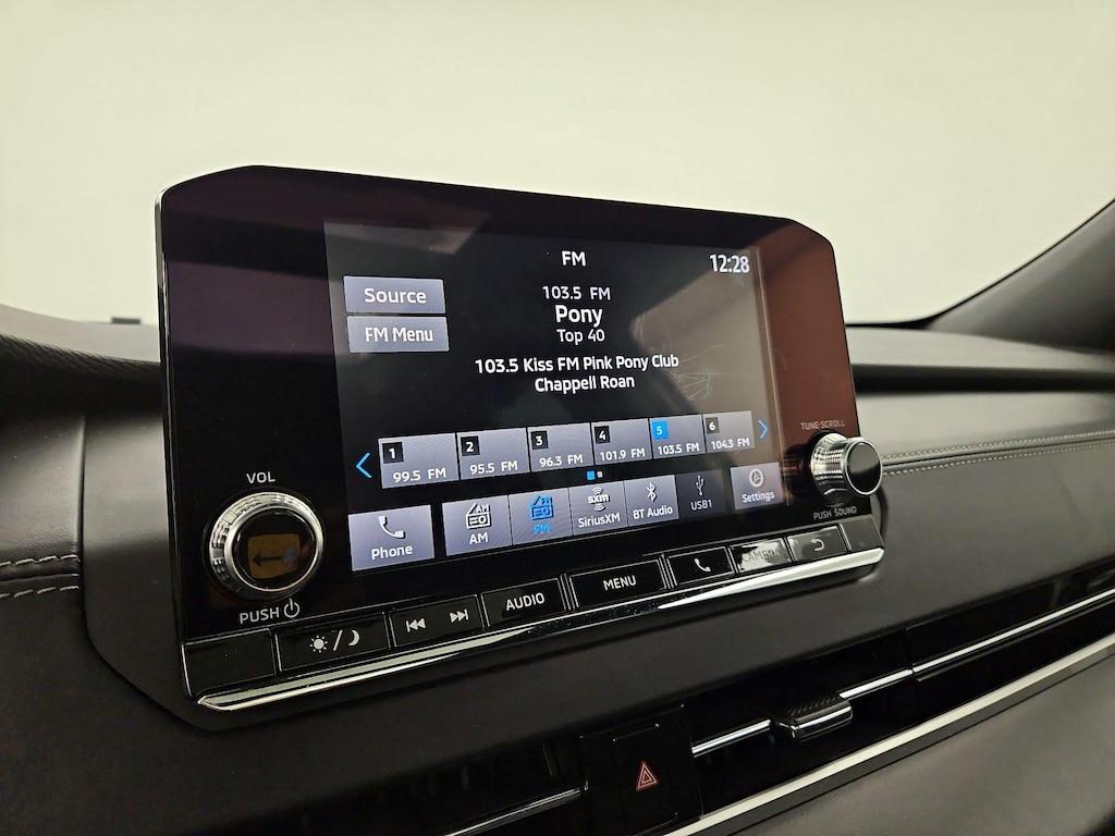 used 2022 Mitsubishi Outlander car, priced at $23,998