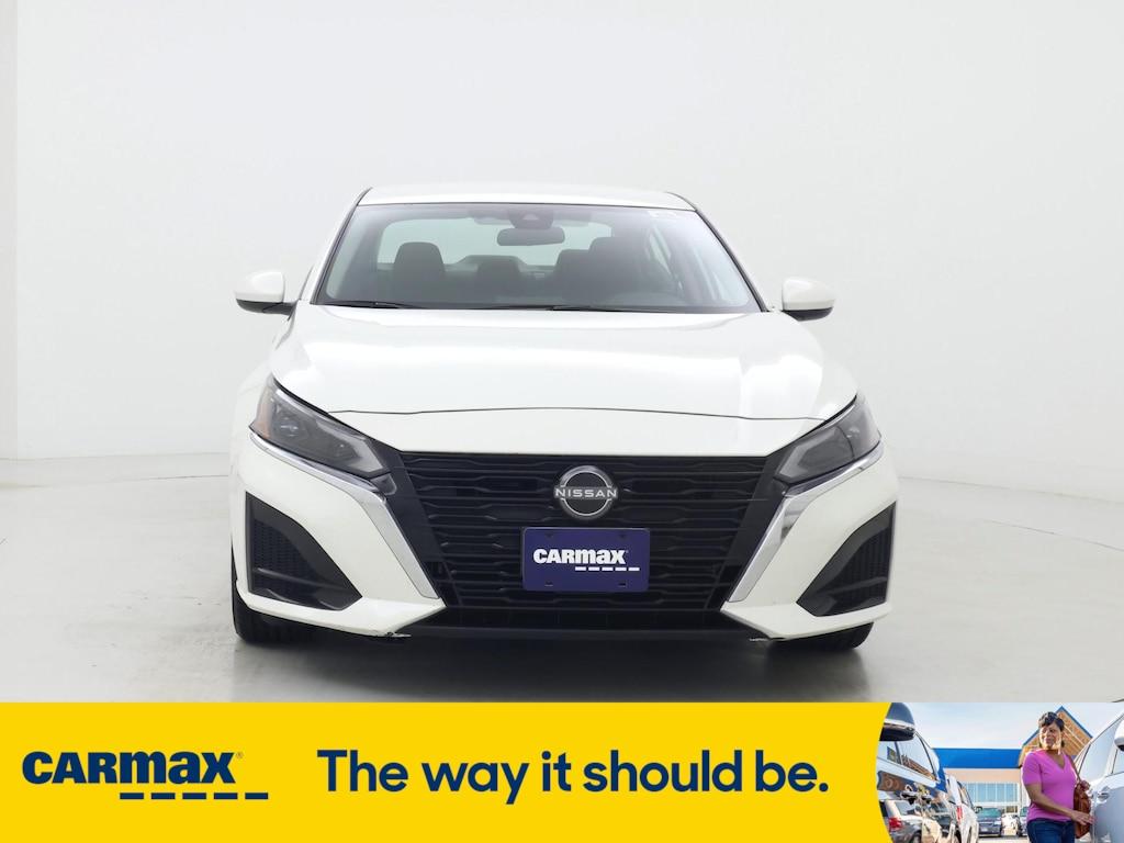 used 2023 Nissan Altima car, priced at $20,998