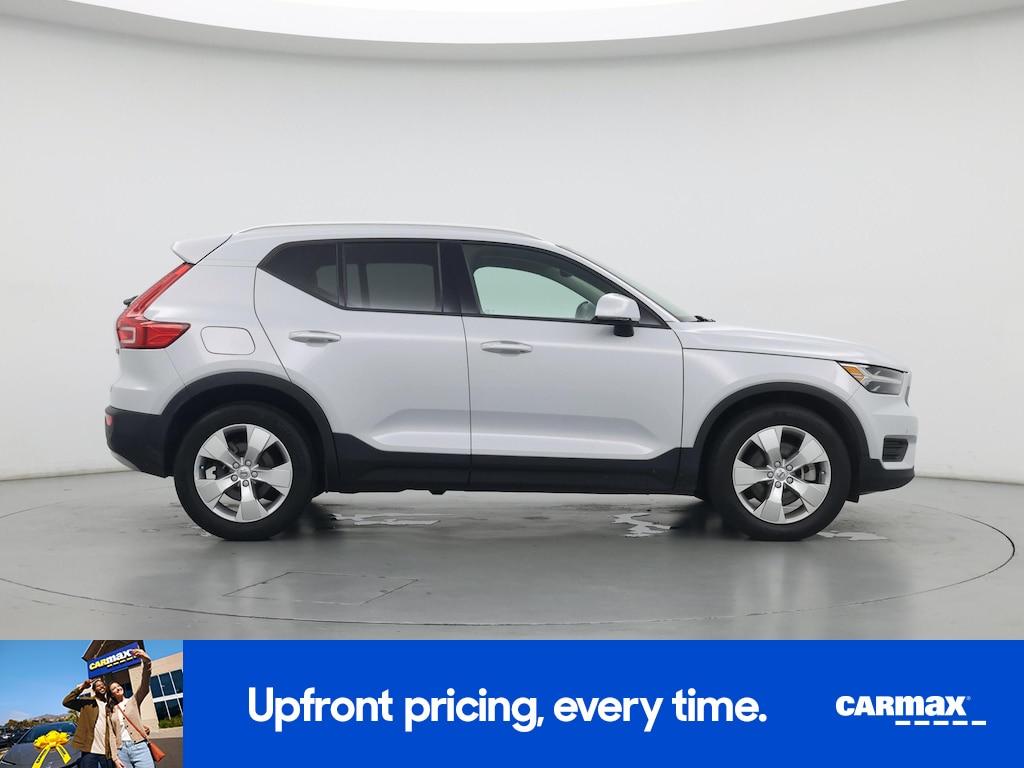 used 2020 Volvo XC40 car, priced at $24,998