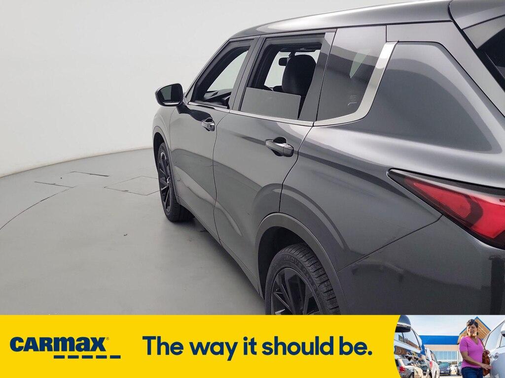 used 2024 Mitsubishi Outlander car, priced at $29,998